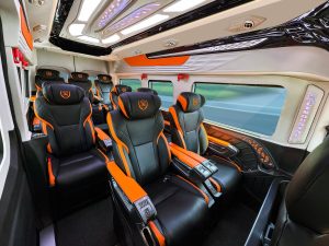 Thuê xe Limousine Thuê xe Limousine
