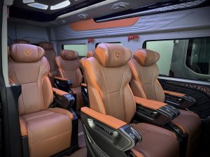 Thuê Xe Limousine