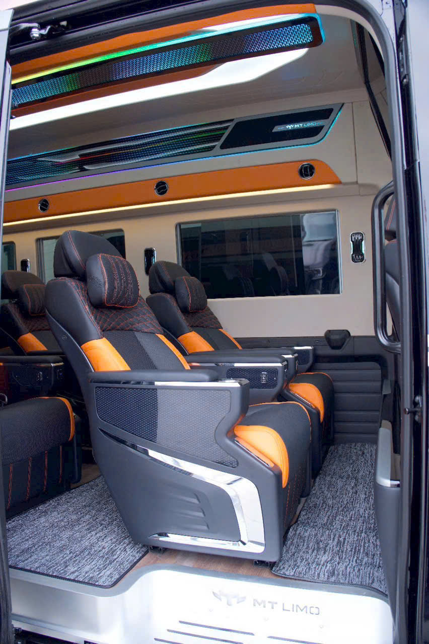 thuê xe limousine
