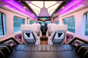 cách đặt thuê xe limousine